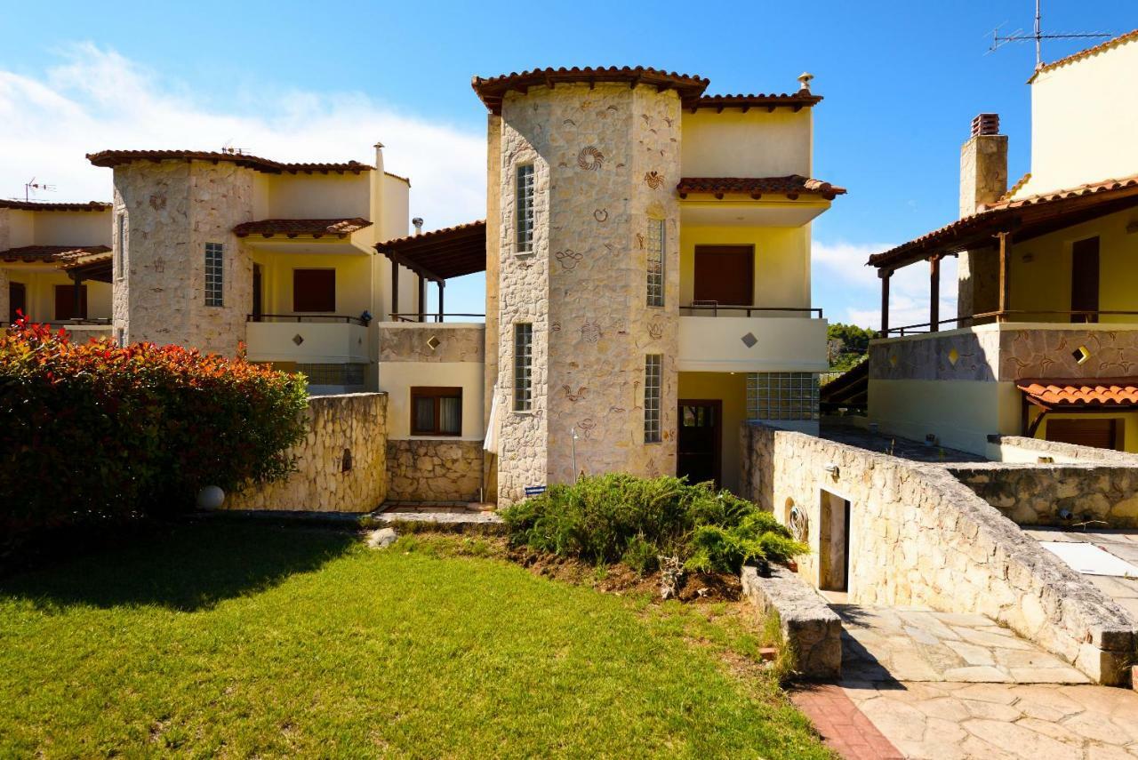 Sani Beach Villa Dış mekan fotoğraf